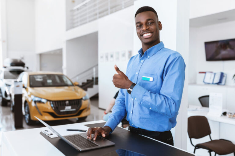 A Guide to Choosing the Right Dealership Management System Workflow